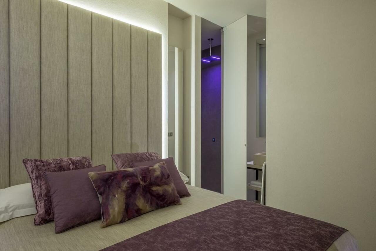 Room 230 Roma Luxury Suites Extérieur photo
