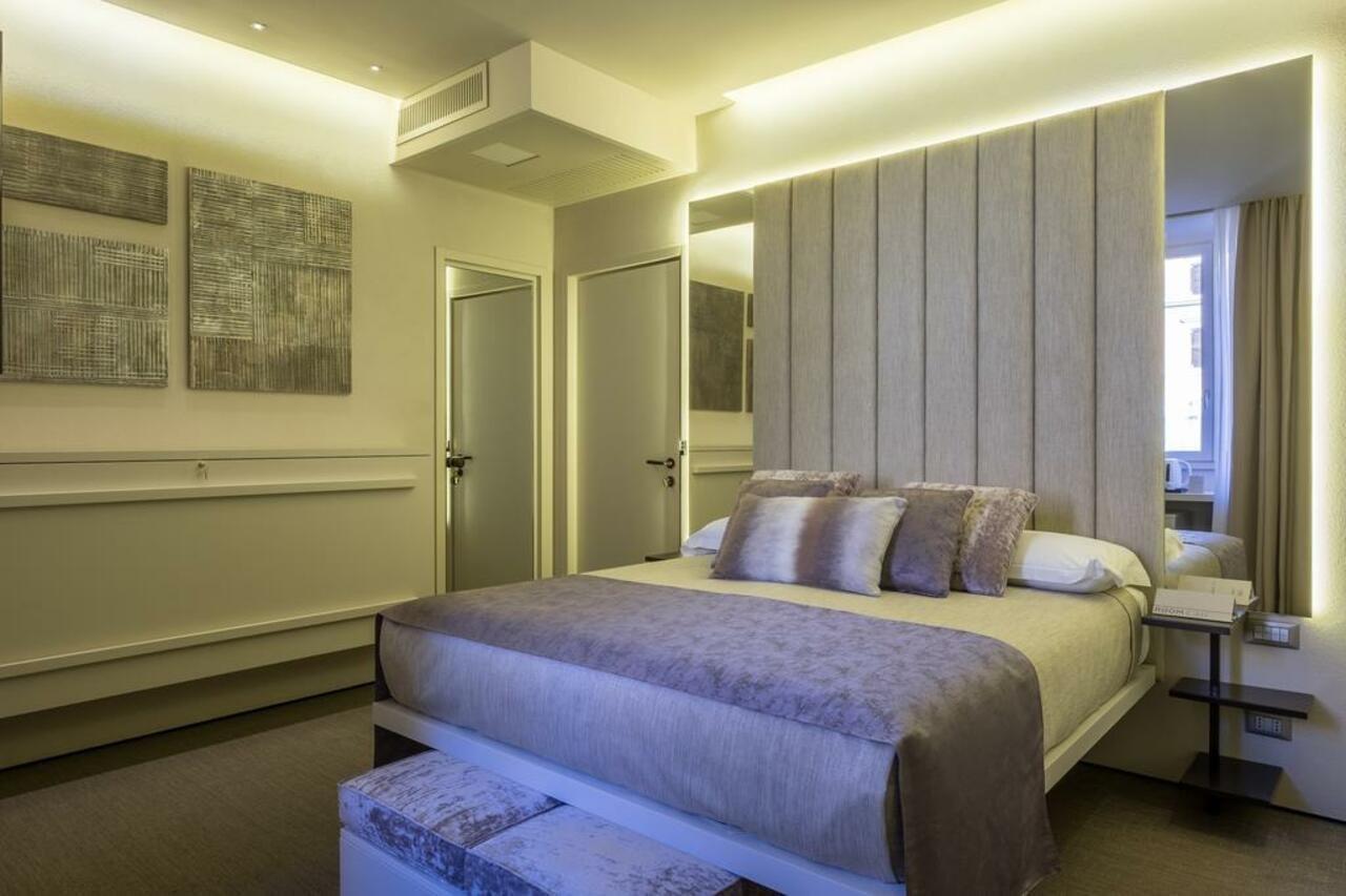 Room 230 Roma Luxury Suites Extérieur photo