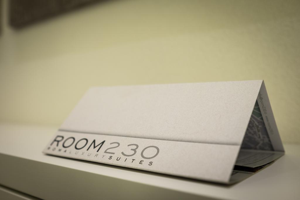 Room 230 Roma Luxury Suites Chambre photo